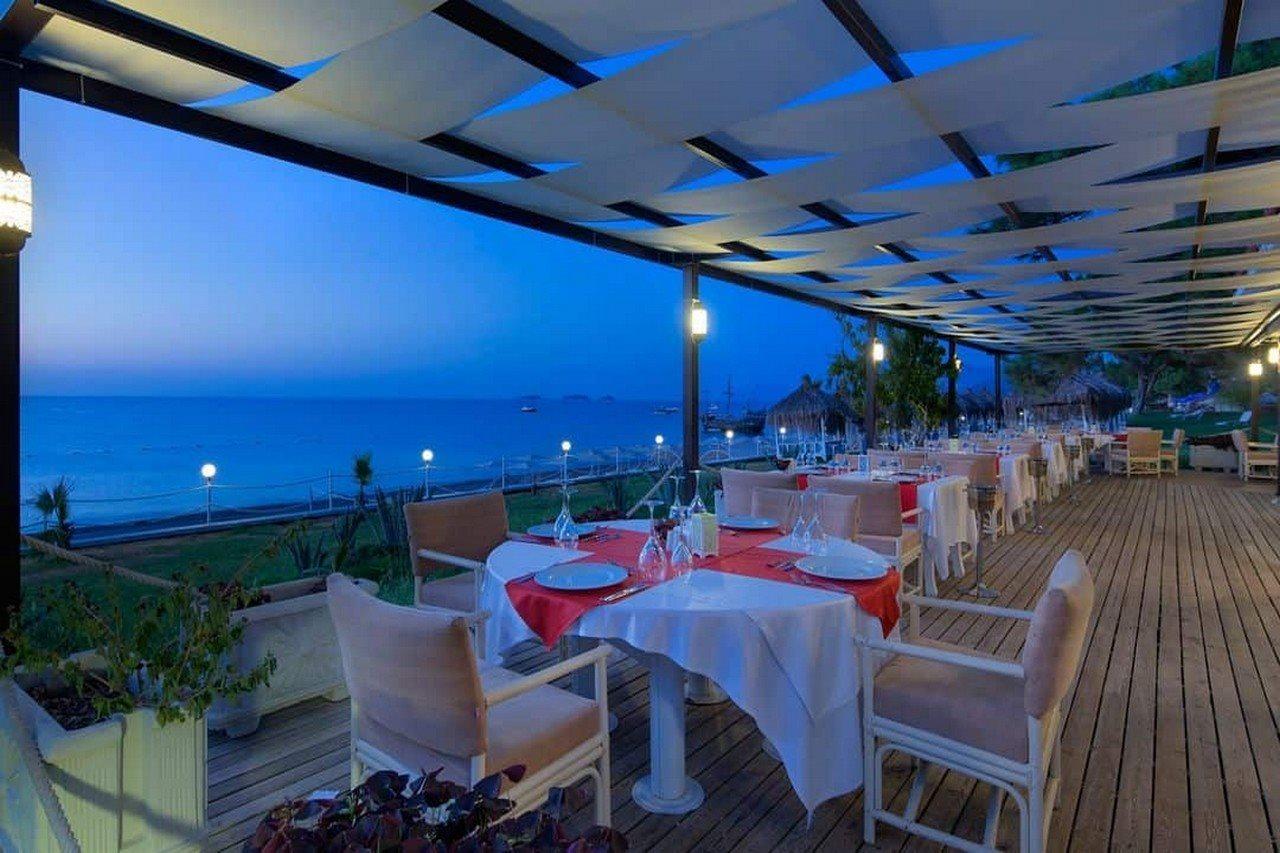 Готель Fun&Sun Club Saphire Текірова Екстер'єр фото